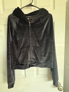 On Point VS velour zip up (M)